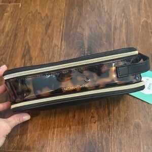 TARTAN + TWINE Black Toiletry Bag with Tortoiseshell Panel